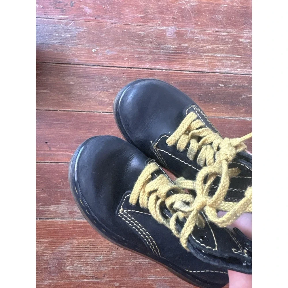 Dr. Martens dr martens